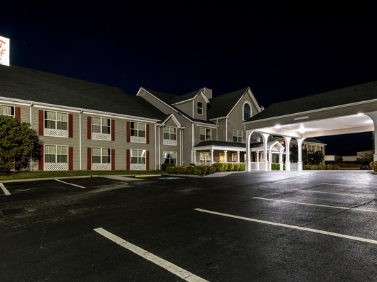Red Roof Inn & Suites Knoxville East主图