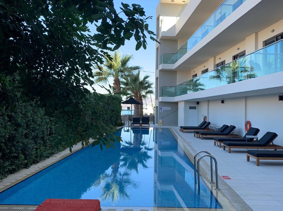 Almyrida Residence主图