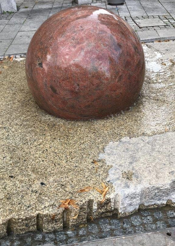 Kugelbrunnen