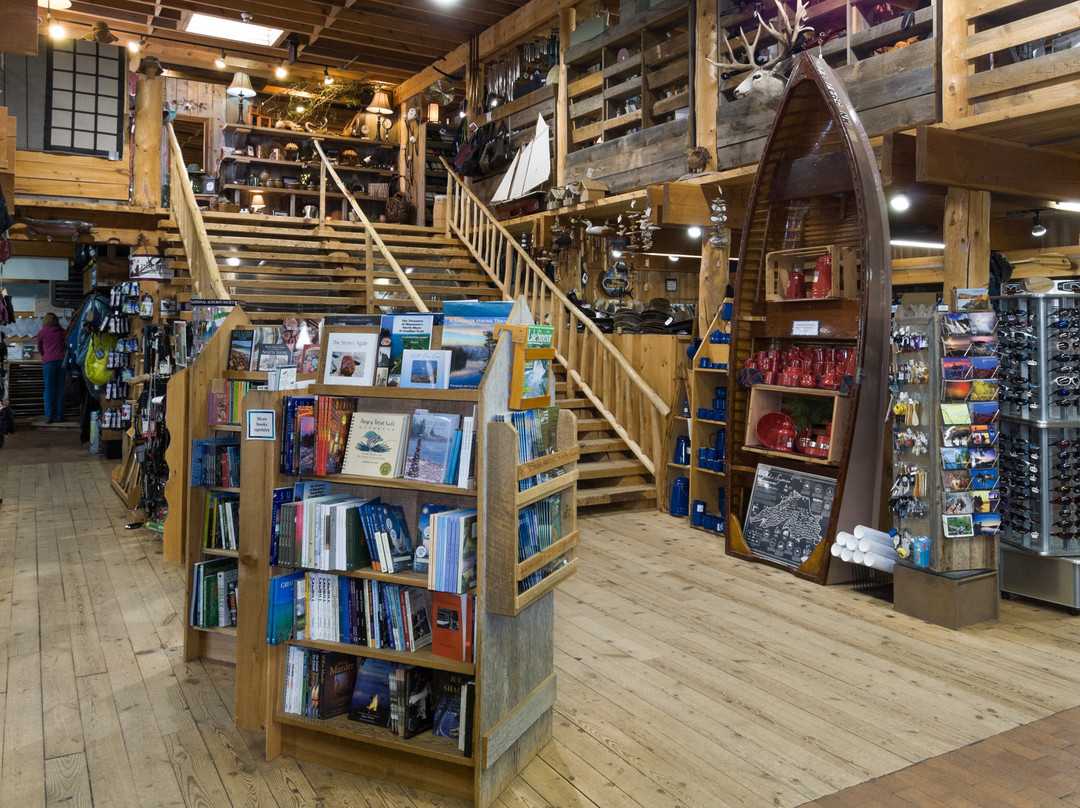 Lake Superior Trading Post-大马雷必去景点