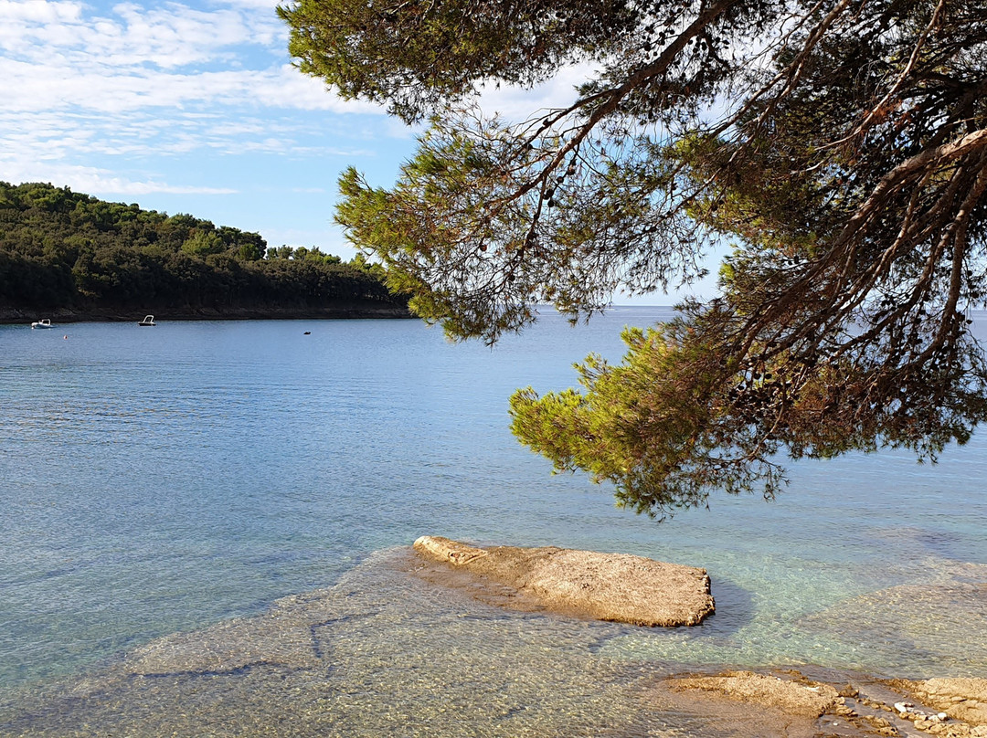 Centinera Beach-Banjole必去景点