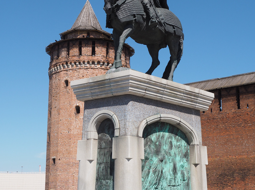 Statue of Dmitriy Donskoi景点图片