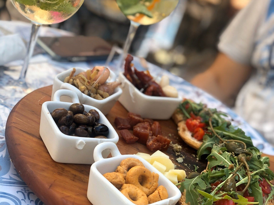 bar piazza Roma-佩斯基奇必去景点