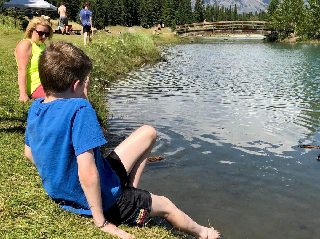 Cascade Ponds-班夫必去景点