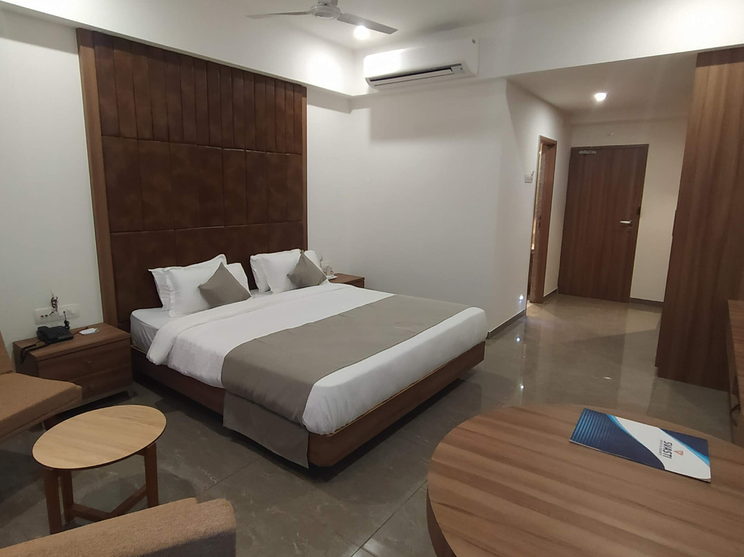 Raaj Svastik Inn主图