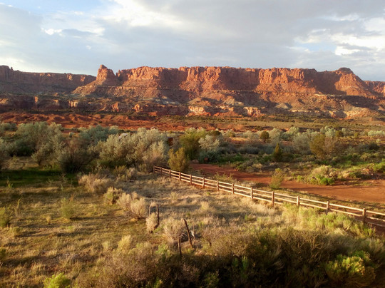 贝斯特韦斯特圆顶礁度假酒店主图