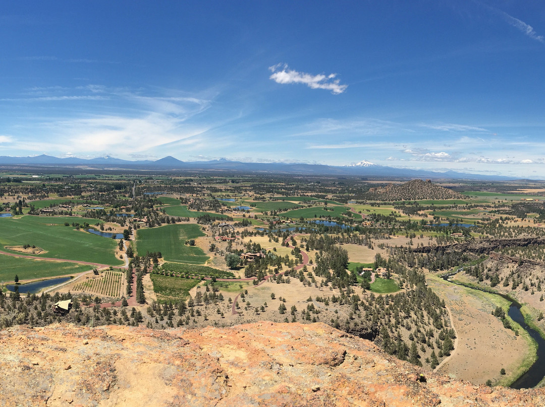 Smith Rock Climbing Guides景点图片