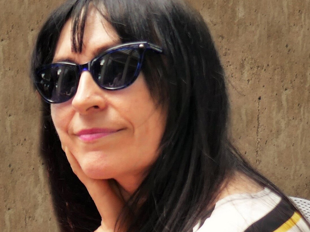 CARMEN NAVALES CAMPOS