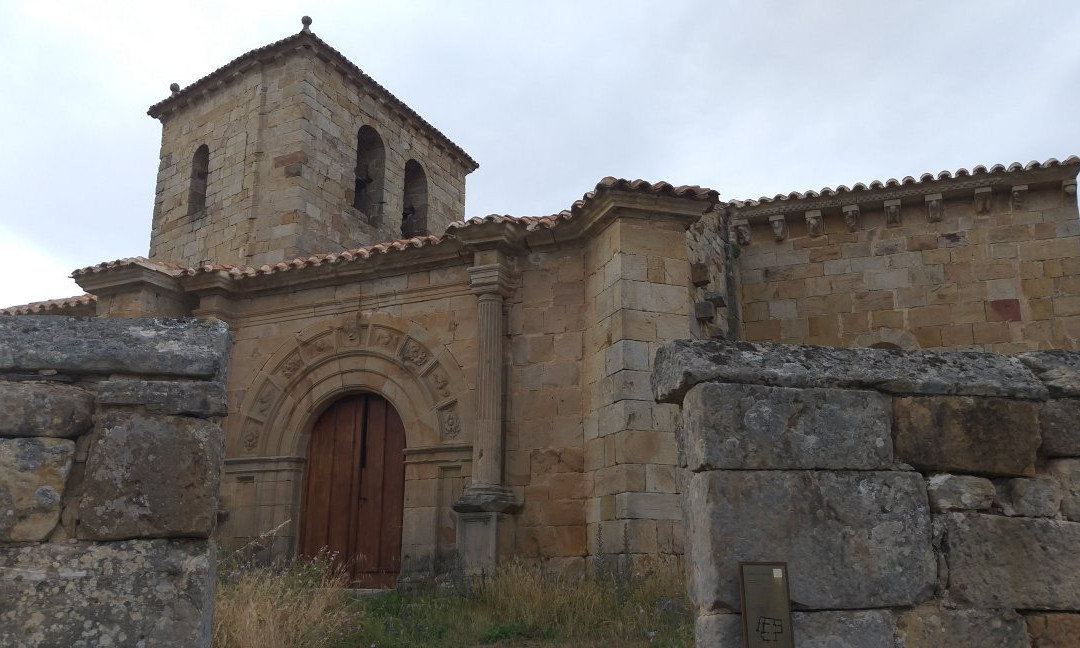 Iglesia De Santiago景点图片