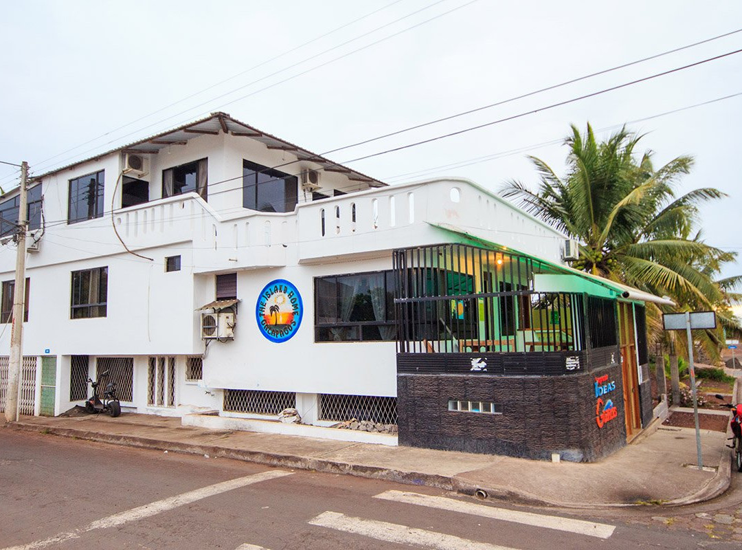 The Island Home主图