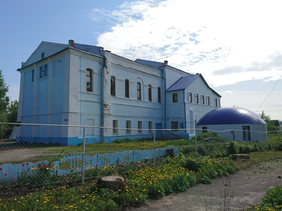 Mtsenskiy Petropavlovskiy Male Monastery景点图片