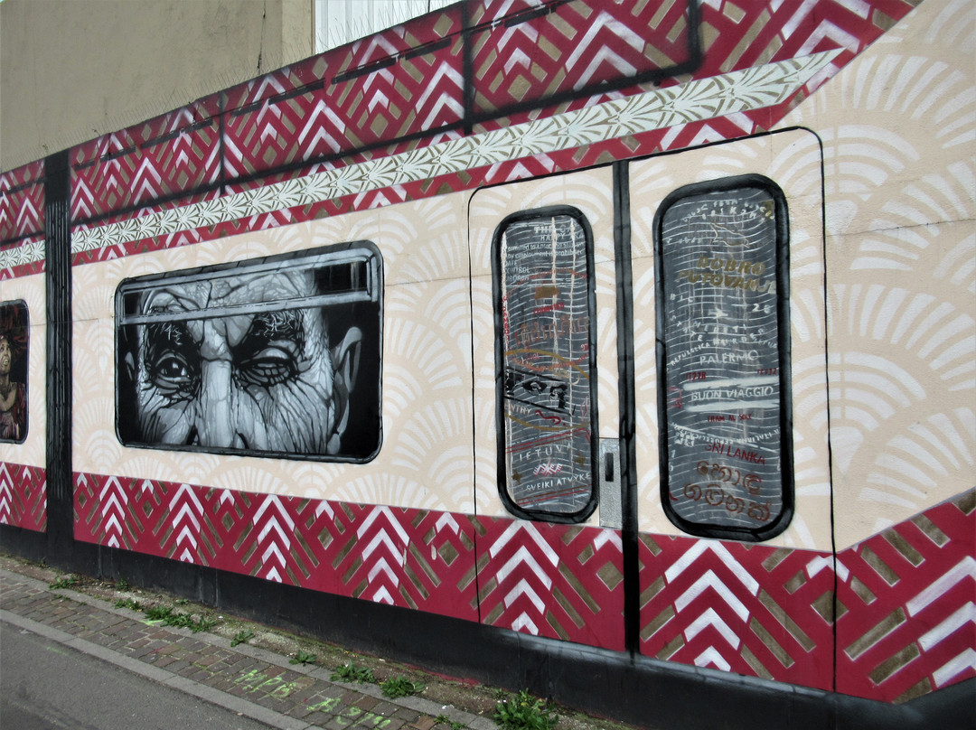 Fresque "Le Tram"-La Courneuve必去景点