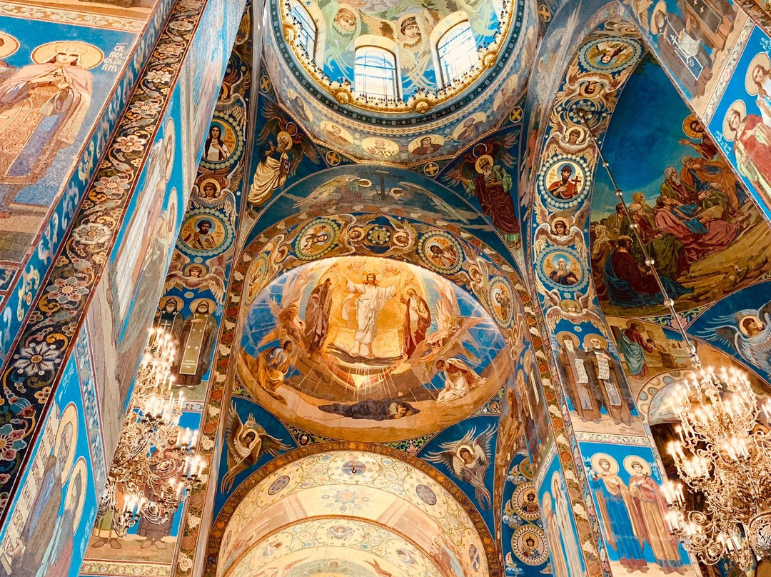 Familia Tours-圣彼得堡必去景点