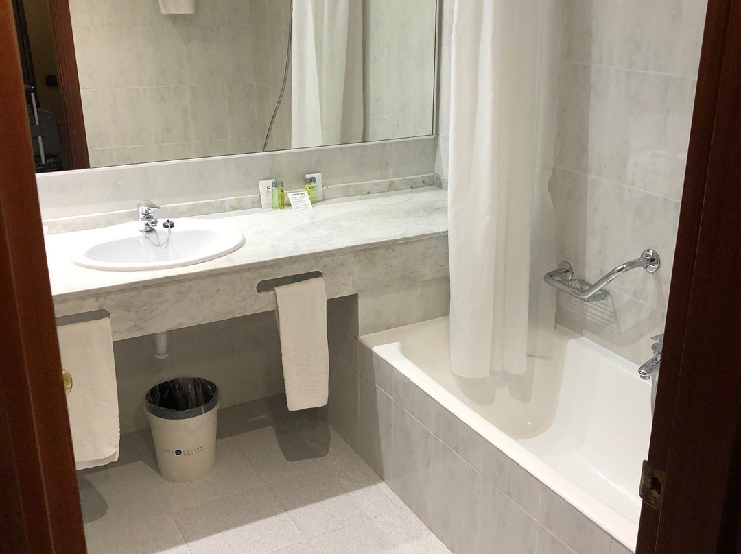 卡斯特德菲镇酒店主图