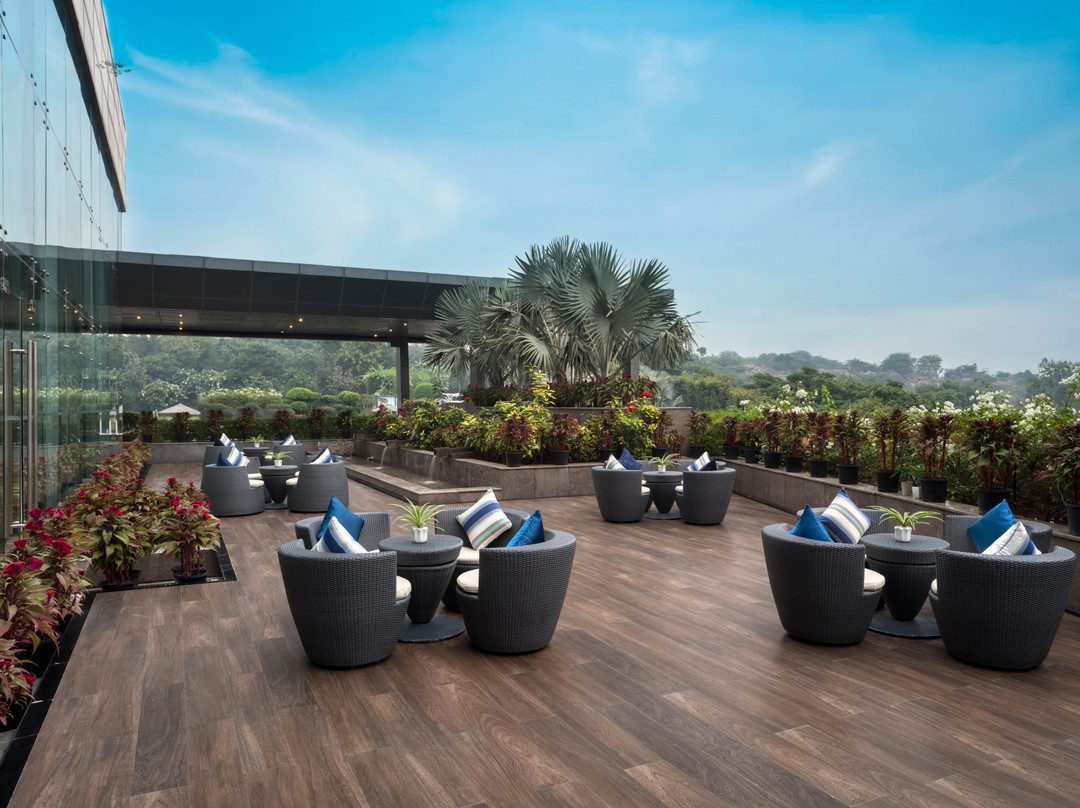 古尔冈铂尔曼中央公园酒店主图