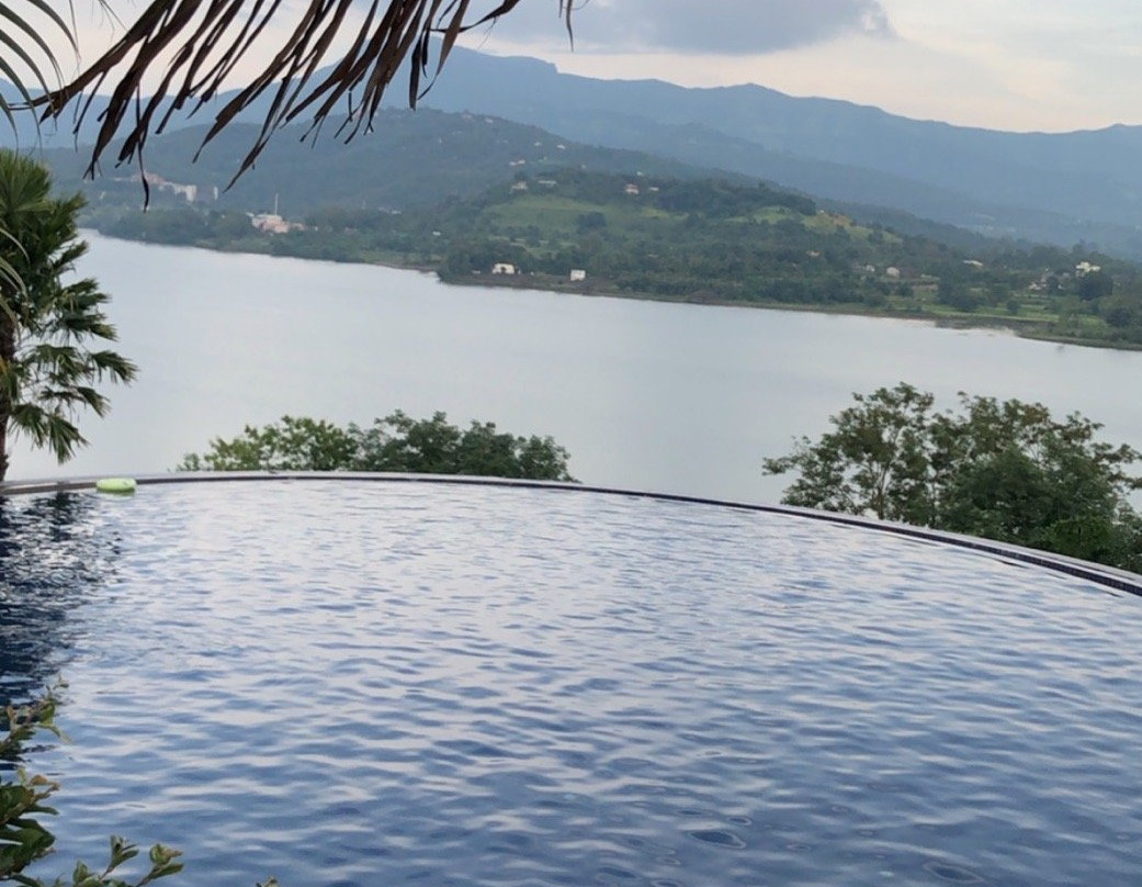 The Splendour Country Club主图