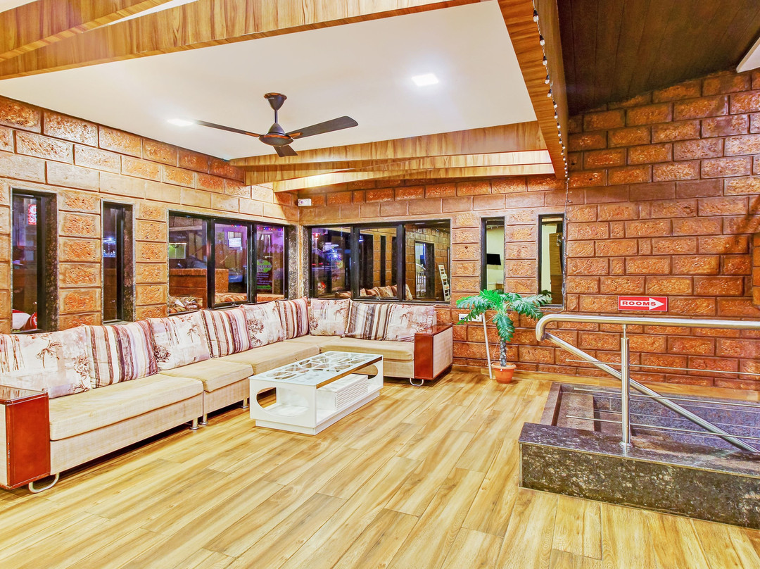 Treebo Trend Shiva'S Valley主图