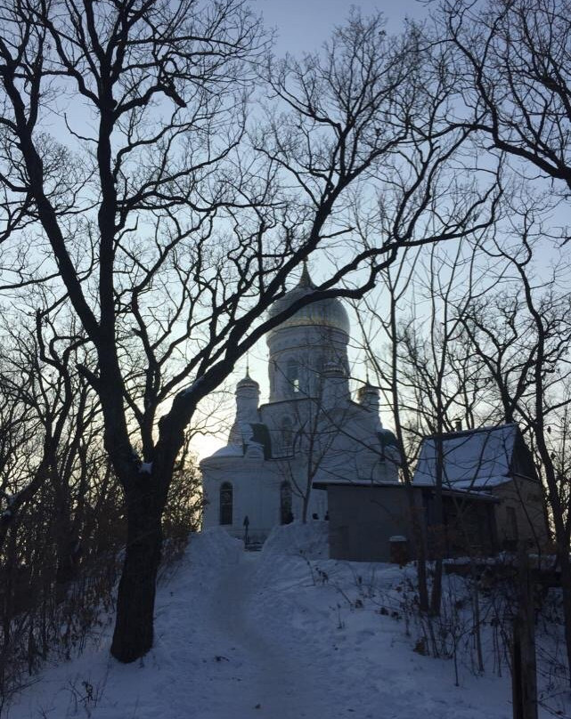 Holy Trinity Nikolayev Monastery-Gornyye Klyuchi必去景点