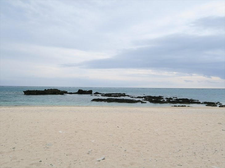 Akasaki Beach景点图片