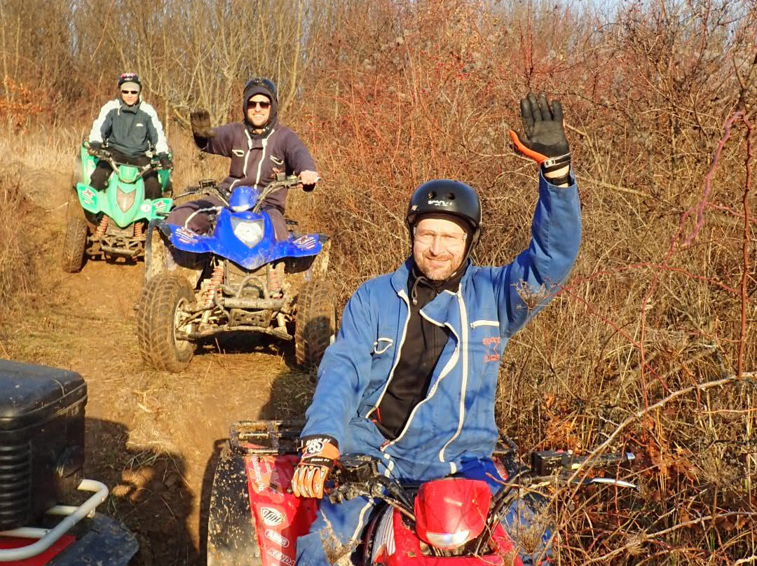 X-Treme Quad-, Jeep- & Segway Tours-布达佩斯必去景点
