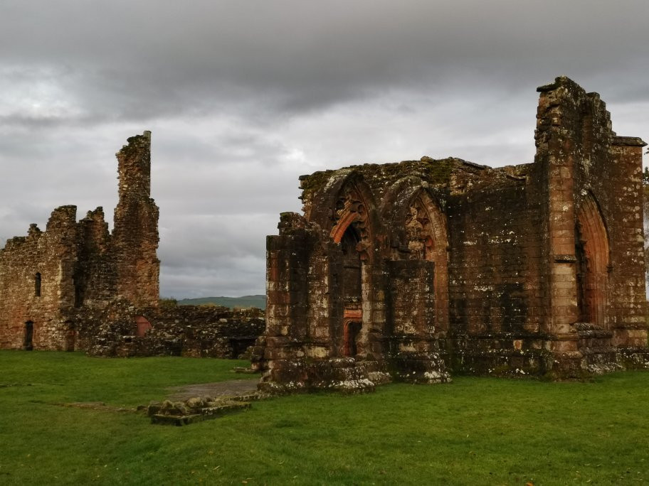 Lincluden Collegiate Church-邓弗里斯必去景点