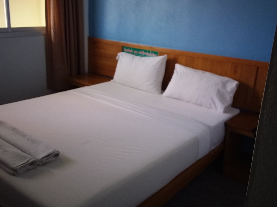 滨江大酒店主图