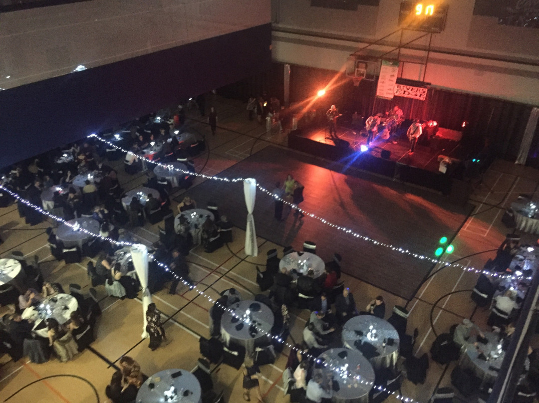 Greenview Regional Multiplex-Valleyview必去景点