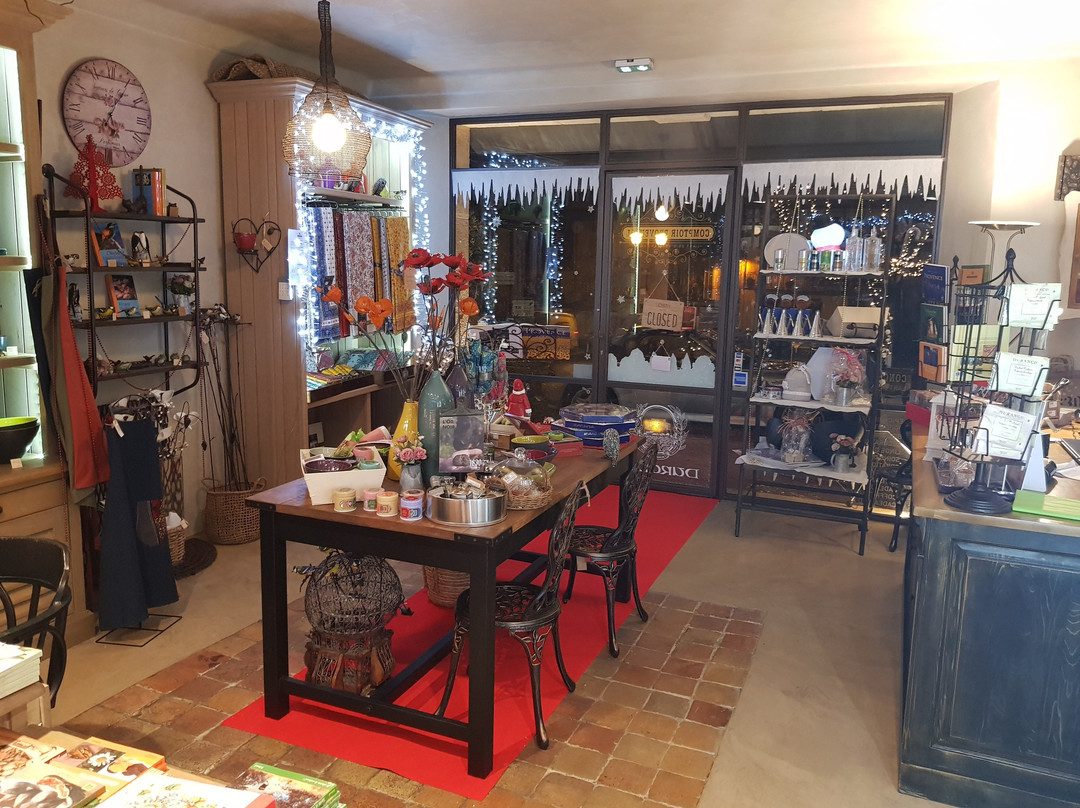 Comptoir Provencal Valbonne-瓦尔博讷必去景点