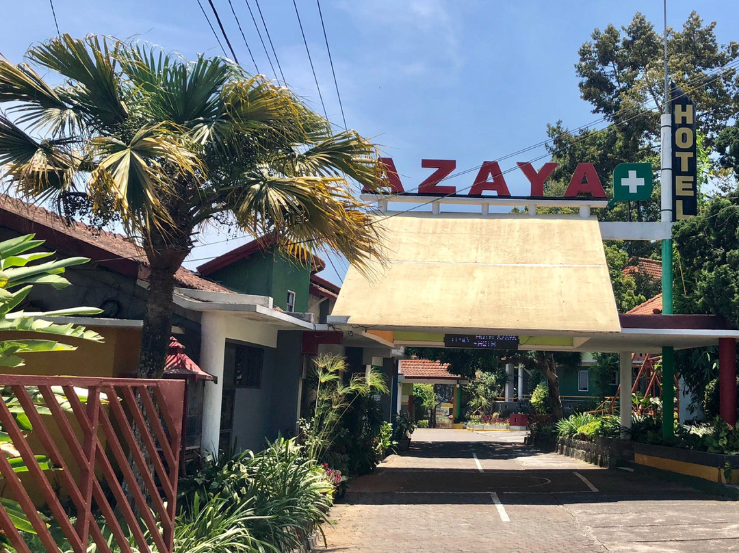 Azaya Hotel Bandungan主图
