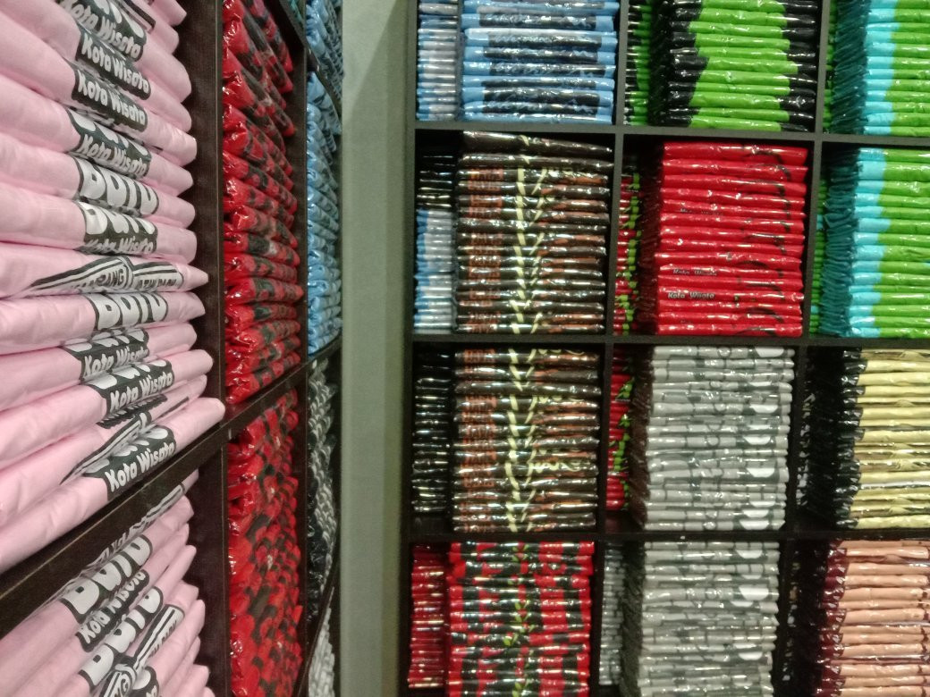 Oleh-Oleh Batu Malang Mahajaya-巴图必去景点