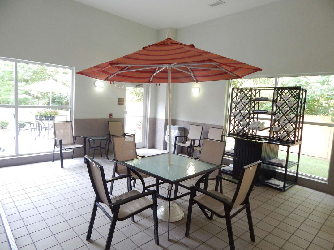 Hampton Inn Heath-Newark主图