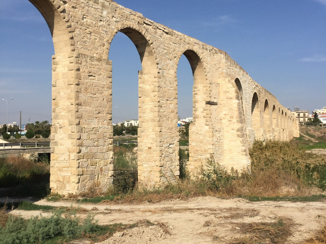 Kamares Aqueduct景点图片