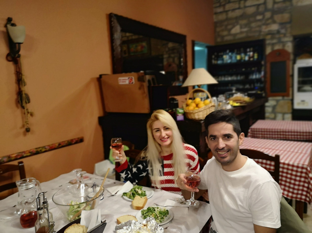 Ta Spitakia tis Ifigeneias主图