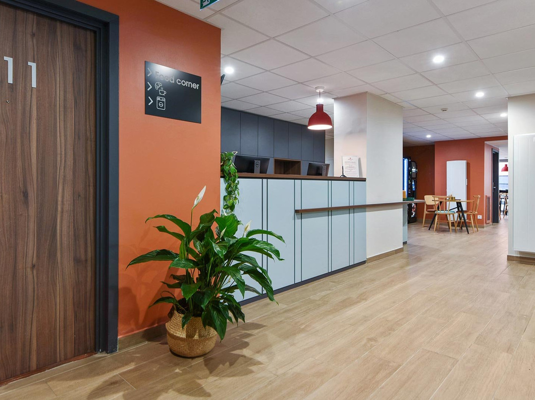 城市公寓里尔厄拉里尔酒店主图