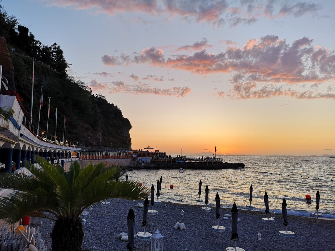 Lido Lo Scoglio-斯塔比亚海堡必去景点