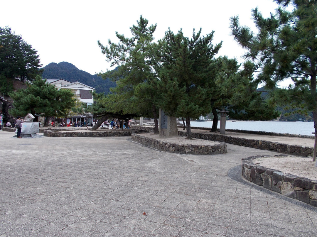 Monument of Nihon Sankei-廿日市市必去景点