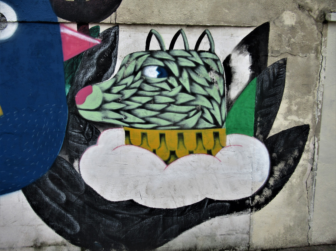 Fresque "Chien et oiseau"景点图片
