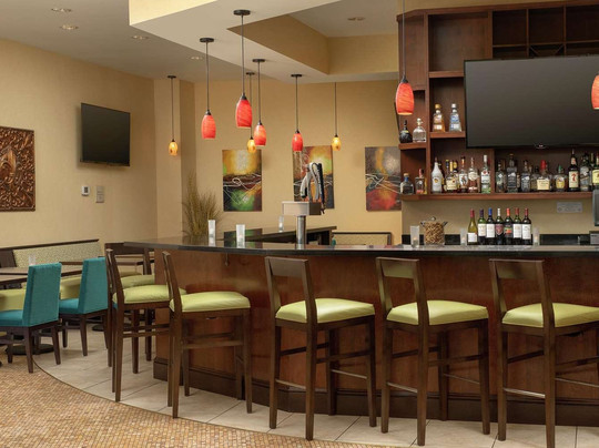 奥德萨希尔顿花园酒店主图