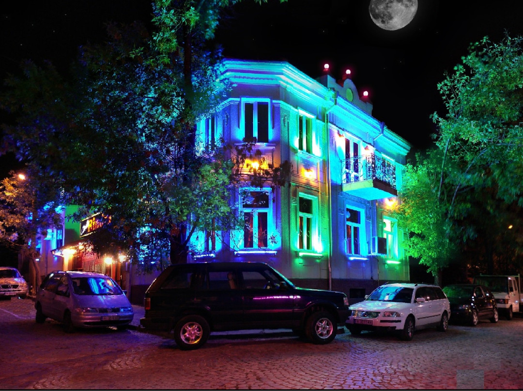 里米尼俱乐部酒店主图