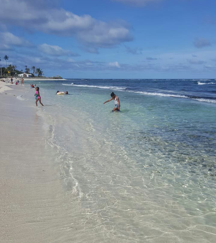 Playa Charquitos景点图片