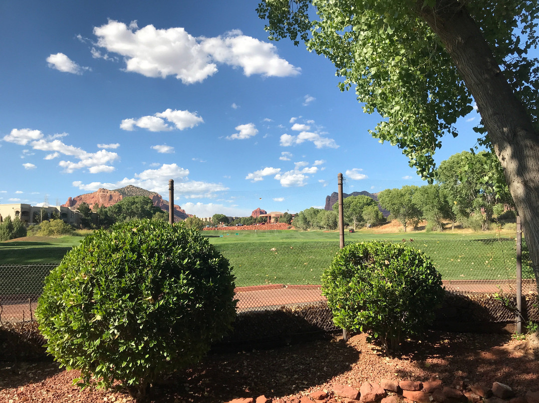 阿杜比庄园住宿加早餐酒店主图