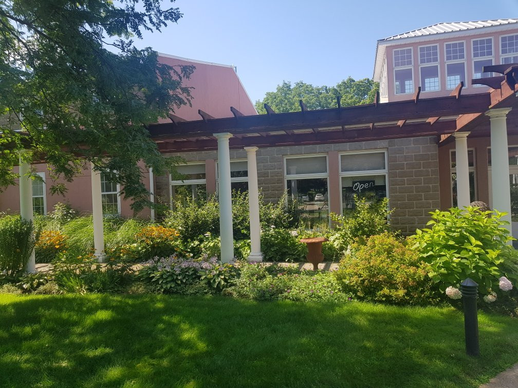 OLiV Tasting Room-滨湖尼亚加拉必去景点