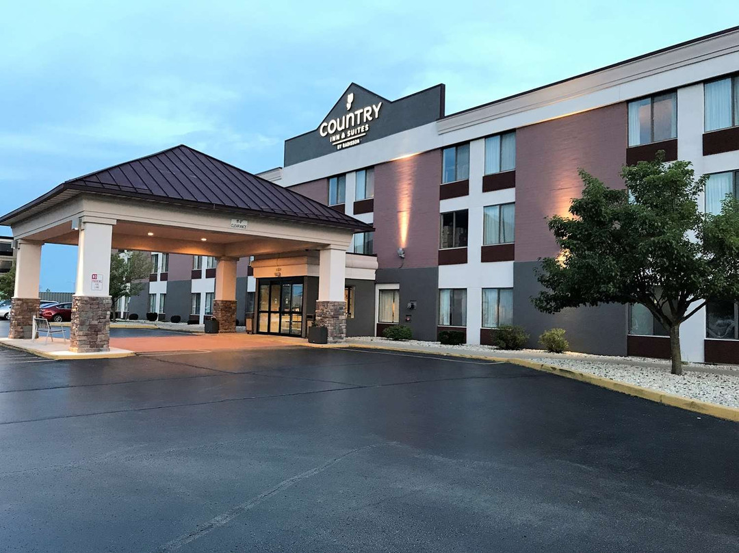 Country Inn & Suites by Radisson, Mt. Pleasant-Racine West, WI主图