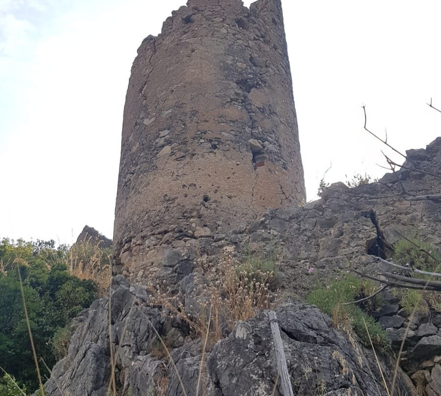 Castello di Castrocucco景点图片