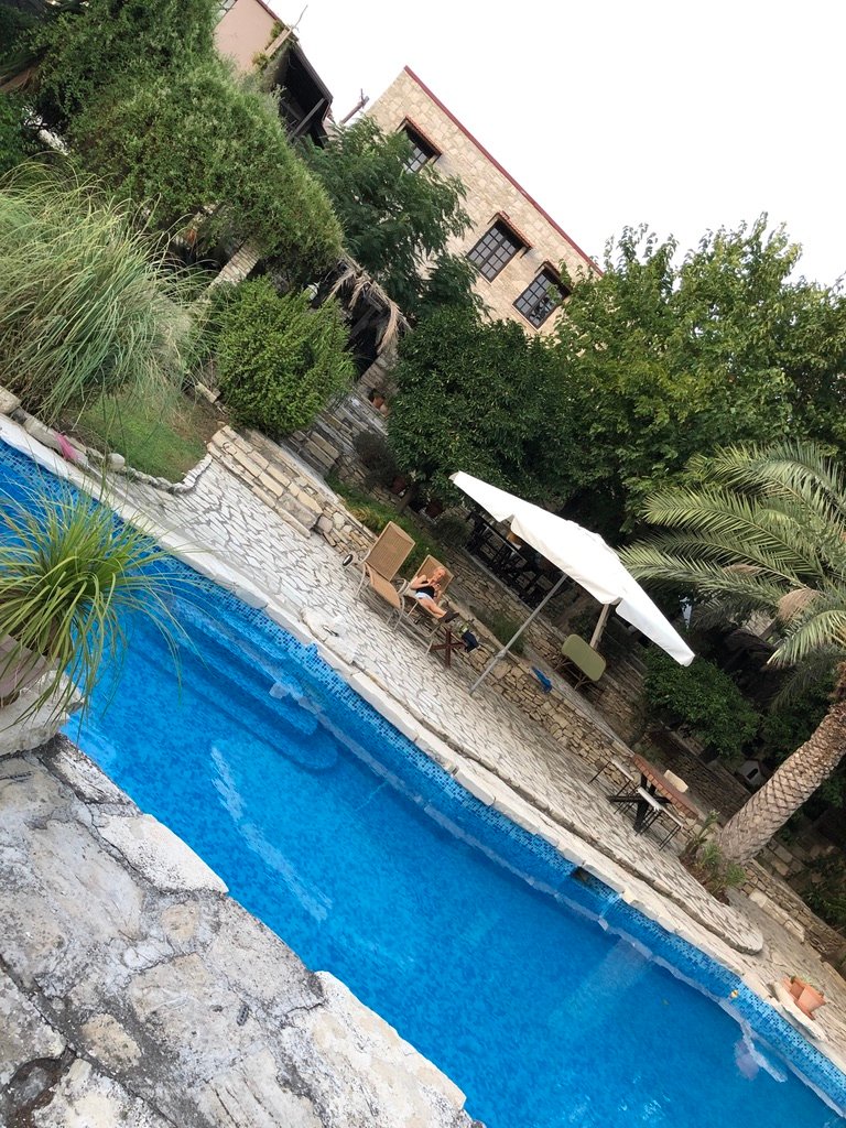 Bougainvillea Guesthouse-portrait