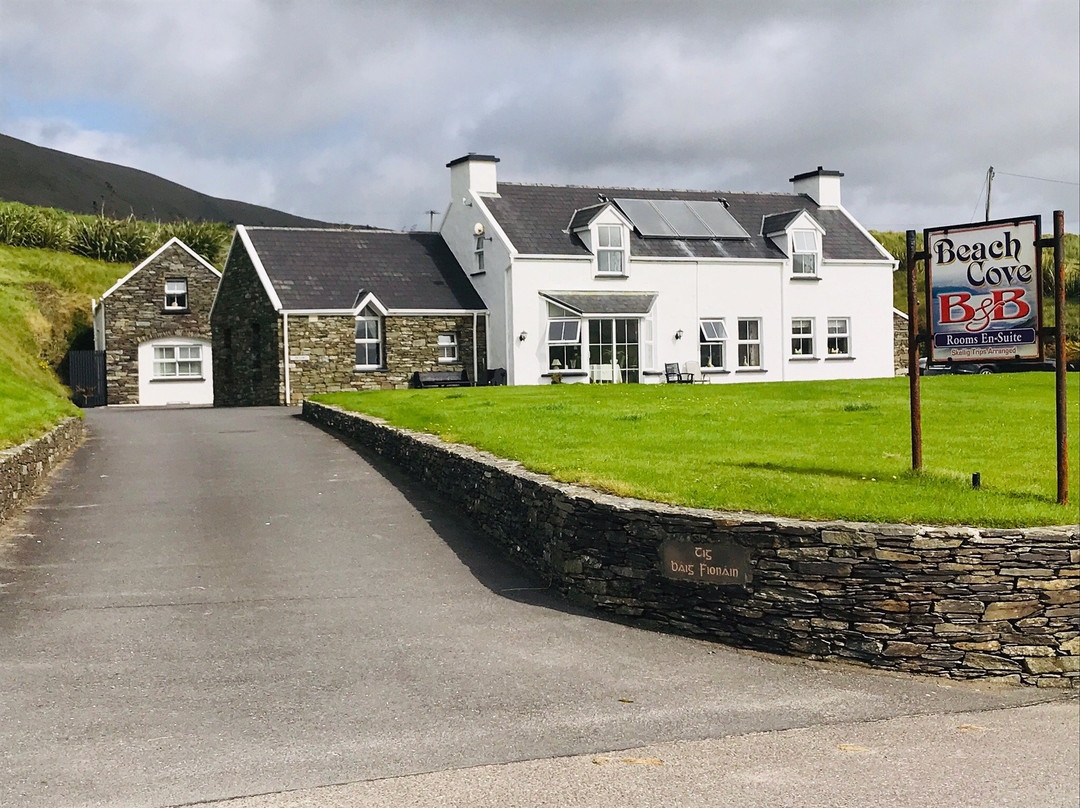 Beach Cove B&B主图