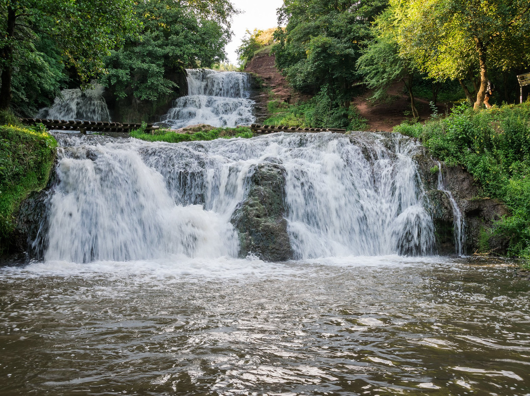 Dzurinskiy Waterfall-Nyrkiv必去景点