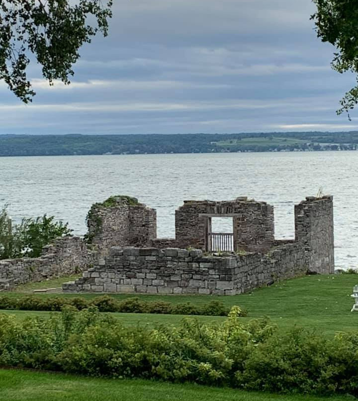 Wallcourt Hall主图