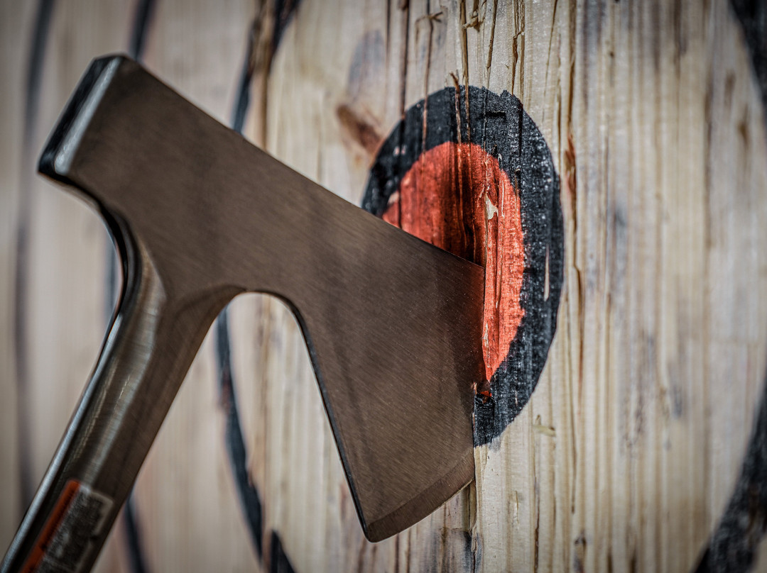 Bad Axe Throwing Spanish Fort