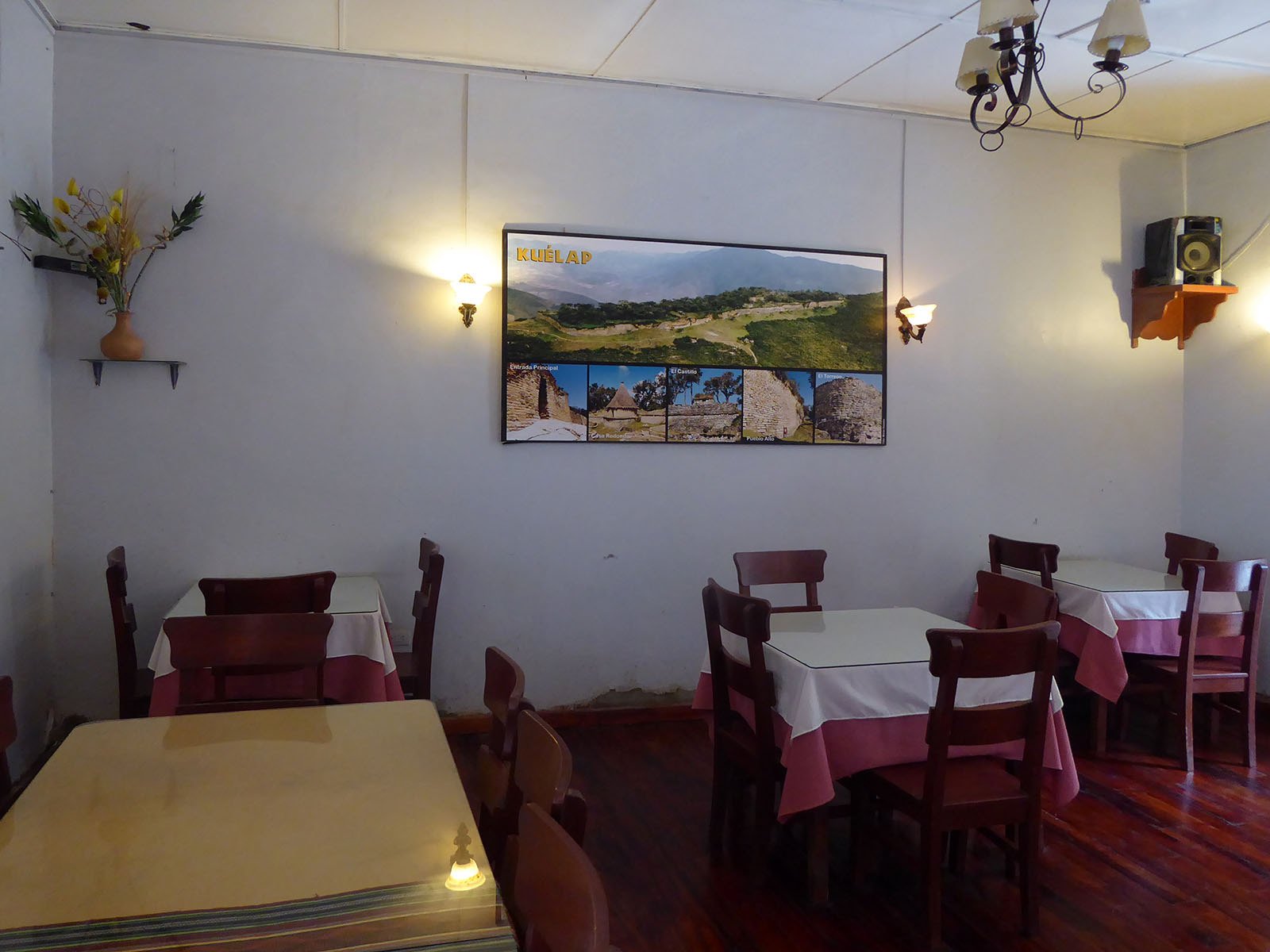 Hostal Revash-餐饮